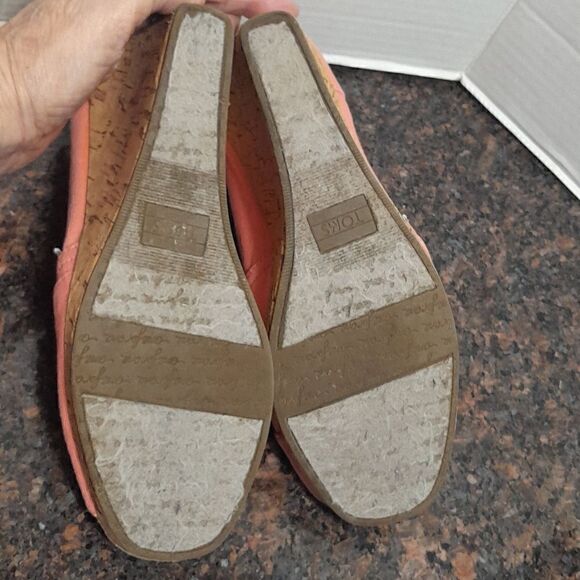 Tom's Cork Wedge Slip Ons...Size 8...EUC - Picture 7 of 7